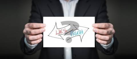 4 kłamstwa, które są często powtarzane przez rekruterów